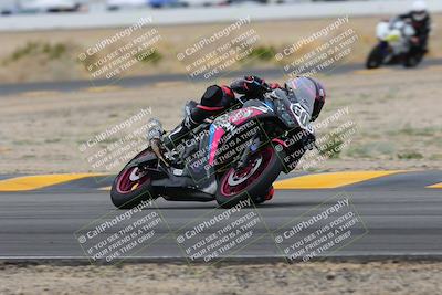 media/Jan-14-2023-SoCal Trackdays (Sat) [[497694156f]]/Turn 4 Set 2 (1030am)/